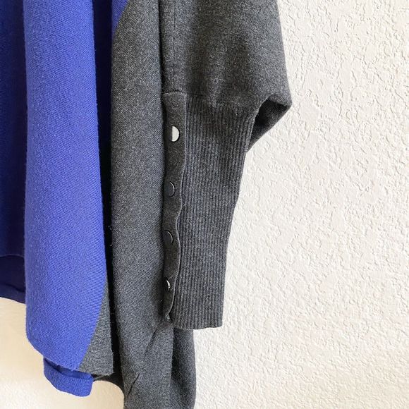Alfani‎ Black Blue Grey Colorblock Asymmetrical Hem Turtleneck Poncho Sweater Sm - Picture 7 of 13